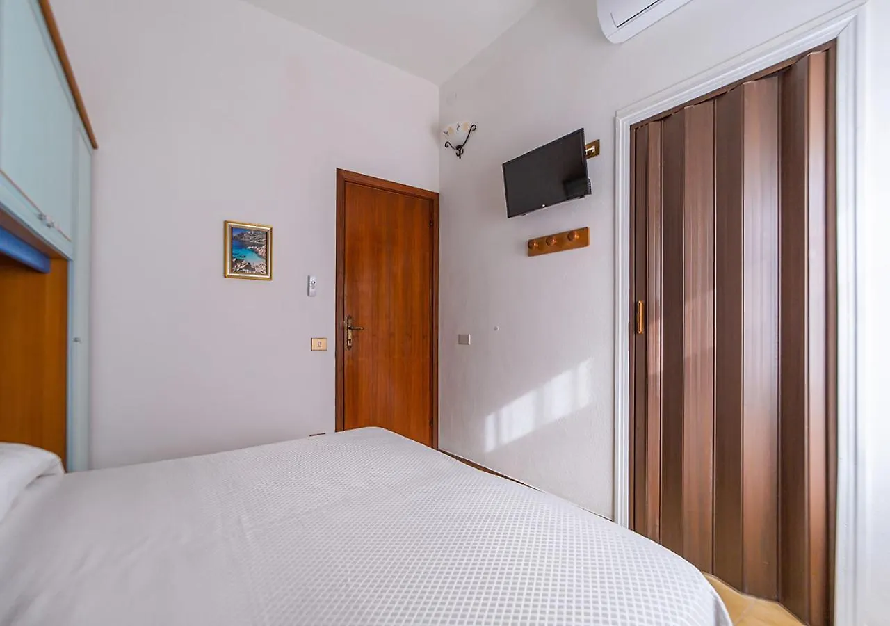 A Casa Di Gio - Murphy Holiday Home 马达莱纳 招待所