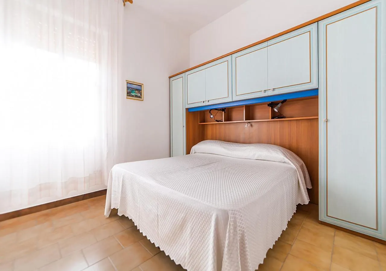 A Casa Di Gio - Murphy Holiday Home La Maddalena  0*, La Maddalena (Sassari)