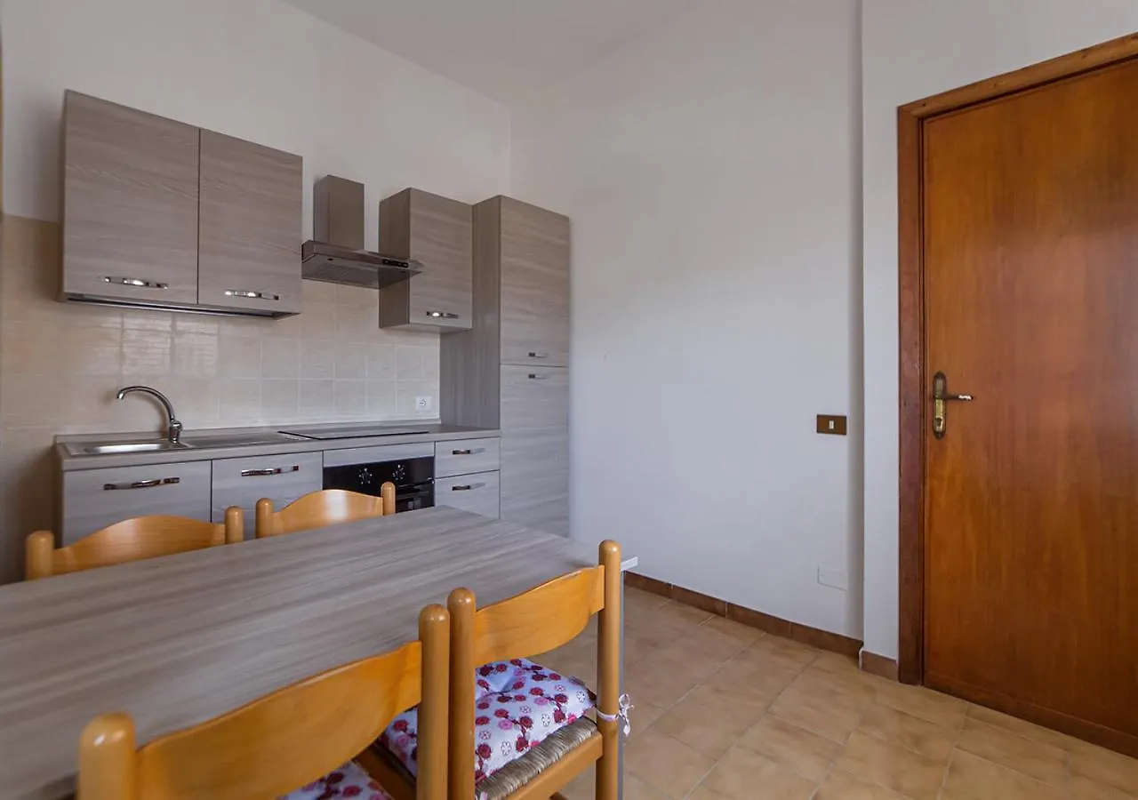 Guest house A Casa Di Gio - Murphy Holiday Home La Maddalena  Italy