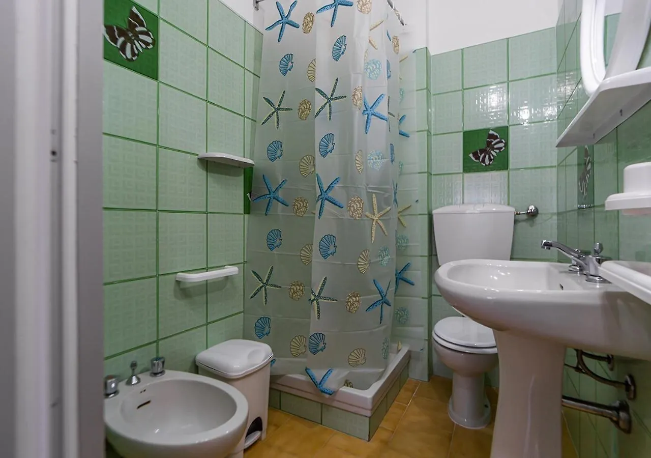 A Casa Di Gio - Murphy Holiday Home La Maddalena  Guest house